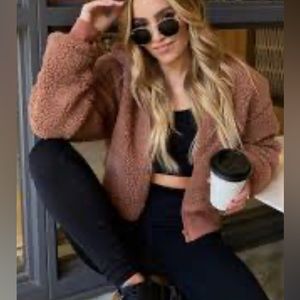 Fabletics Brown teddy coat